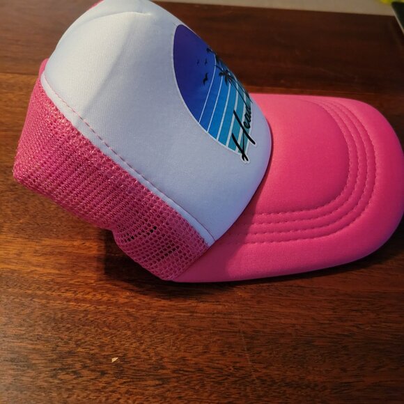 Head Kandy Pink and White Snapback Mesh Back Trucker Hat - Picture 3 of 6